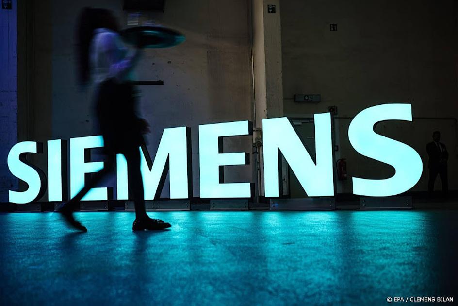 Bedrijf Siemens in led letters