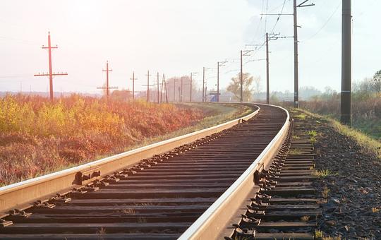 Door tekorten en strenge regelgeving Projecten ProRail onder druk