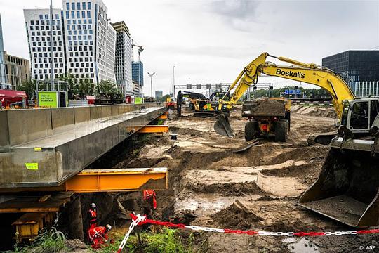 Infrastructuur project met weg in Nederland