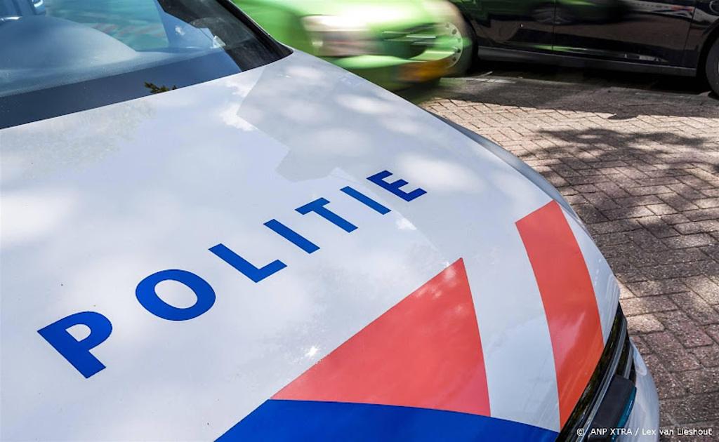 politie auto voorkant motorklep