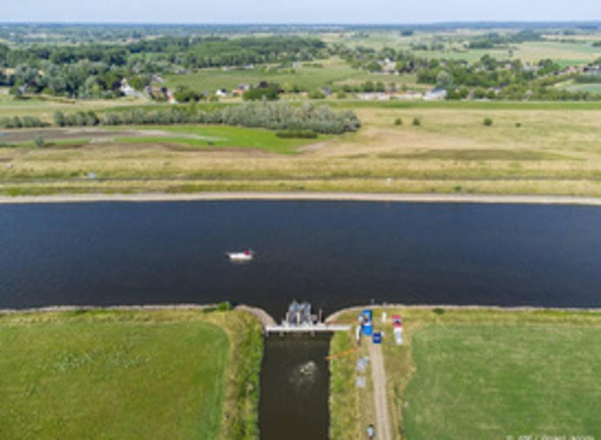 Steeds meer noodpompen om water in Nederland te verdelen