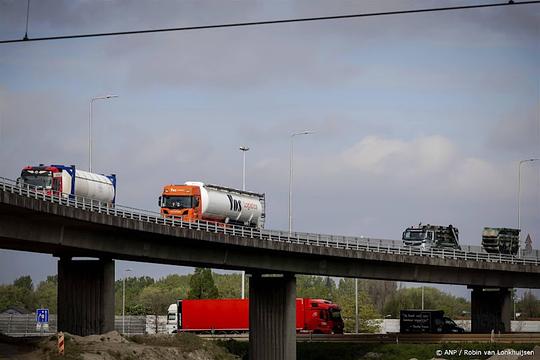 Zo'n 100 viaducten en bruggen mogelijk onveilig door verzwakte constructie
